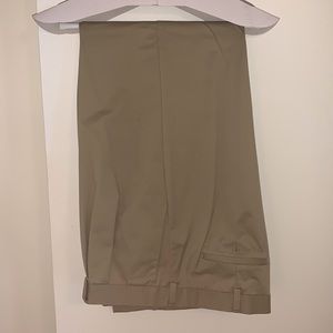 RoundTree &Yorke Dress Pants